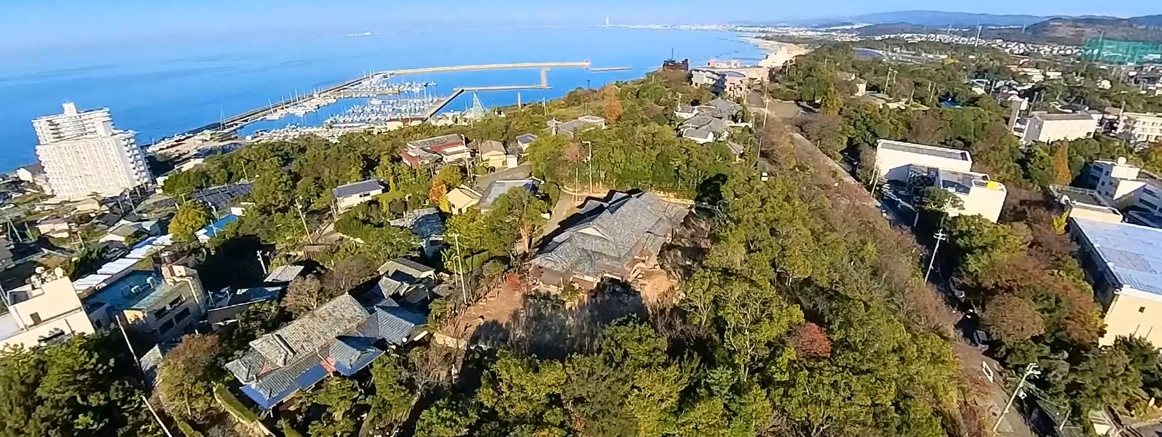 淡輪山荘